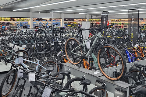 MEGA Bike Flensburg Innenansicht Fahrräder und E-Bikes